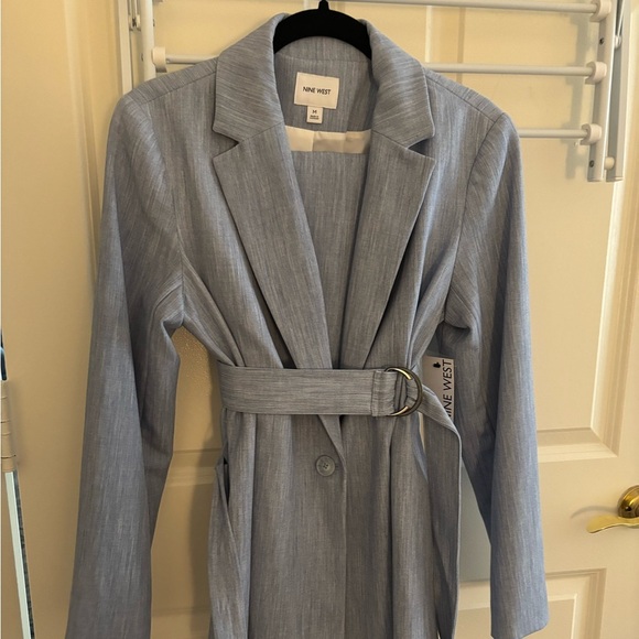 Nine West Blue Blazer and pants with Belted Waist - Picture 1 of 3